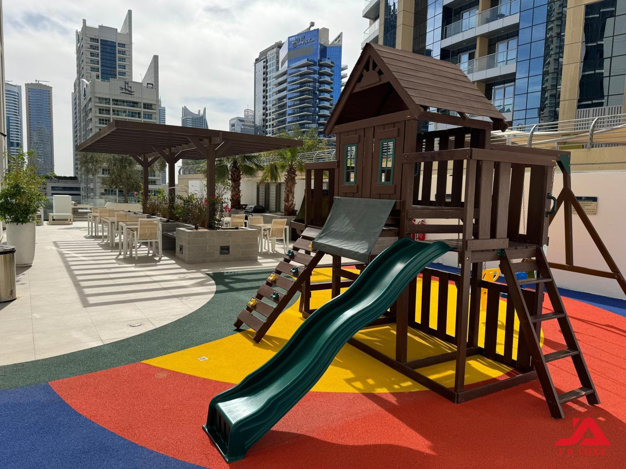 Cozy Sea View Apt In Liv Residence Tower, Dubai Marina Cozy Marina & Sea View Apt In Bay Central Tower With Modern Gym & Pool, Steps To Jbr Beach & Metro ภายนอก รูปภาพ