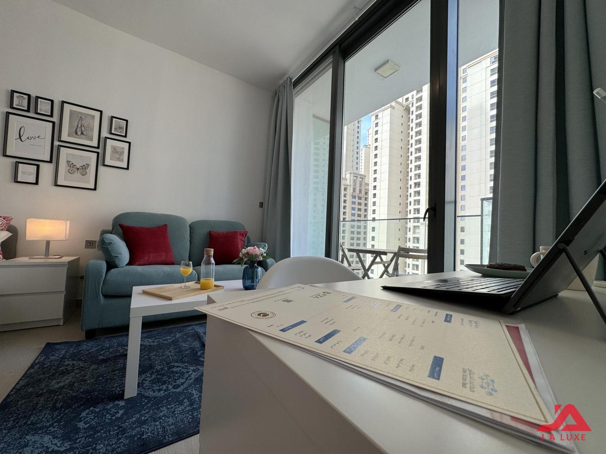 Cozy Sea View Apt In Liv Residence Tower, Dubai Marina Cozy Marina & Sea View Apt In Bay Central Tower With Modern Gym & Pool, Steps To Jbr Beach & Metro ภายนอก รูปภาพ