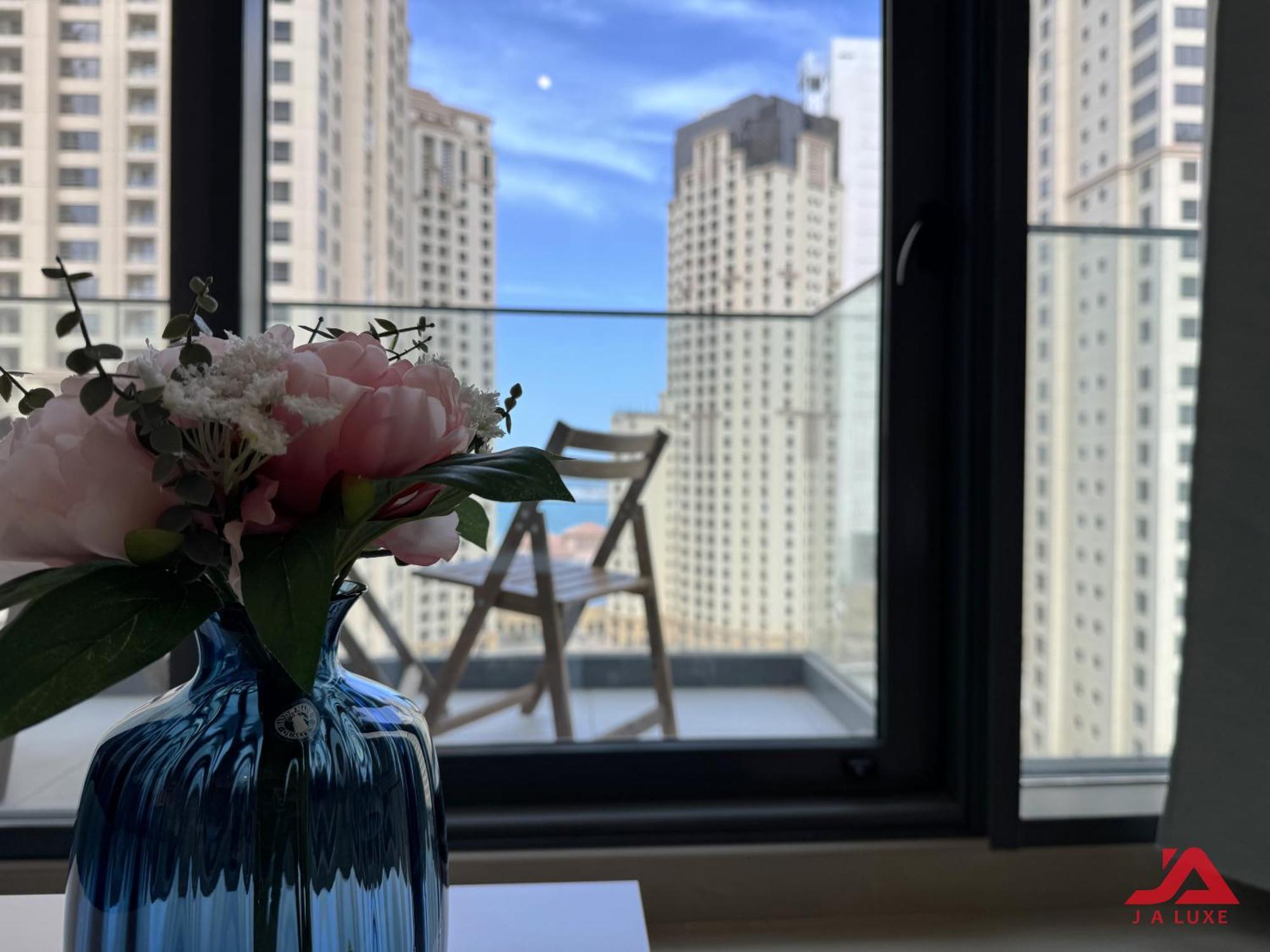 Cozy Sea View Apt In Liv Residence Tower, Dubai Marina Cozy Marina & Sea View Apt In Bay Central Tower With Modern Gym & Pool, Steps To Jbr Beach & Metro ภายนอก รูปภาพ